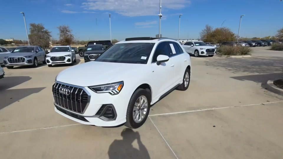 2024 Audi Q3 S line Premium 45 TFSI