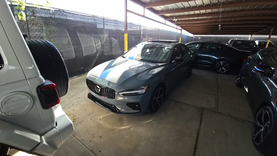 2024 Volvo S60 B5 Core Dark