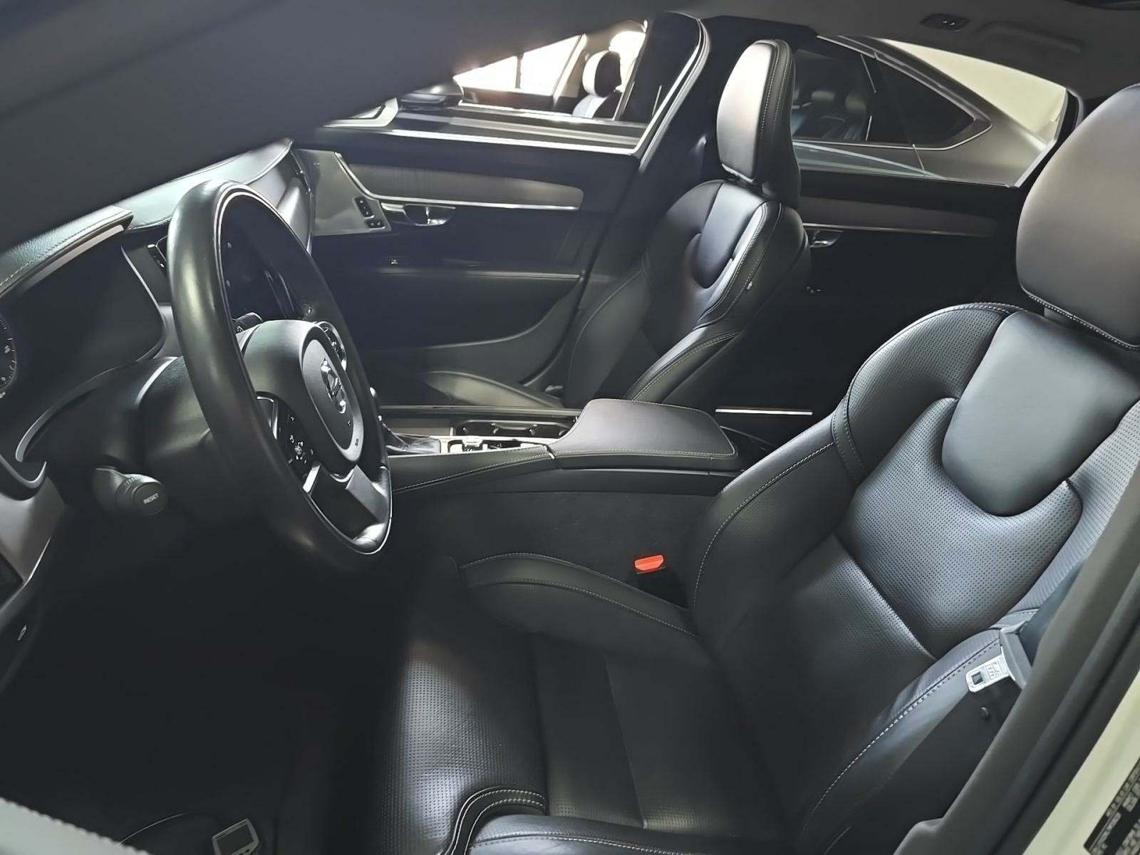 2021 Volvo S90 T6 Inscription AWD