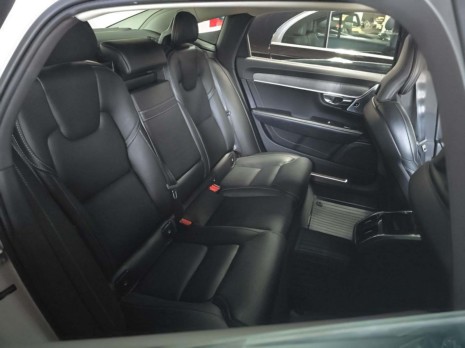 2021 Volvo S90 T6 Inscription AWD