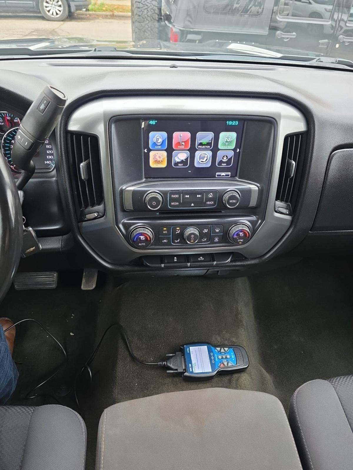 2018 Chevrolet Silverado 1500 LT AWD