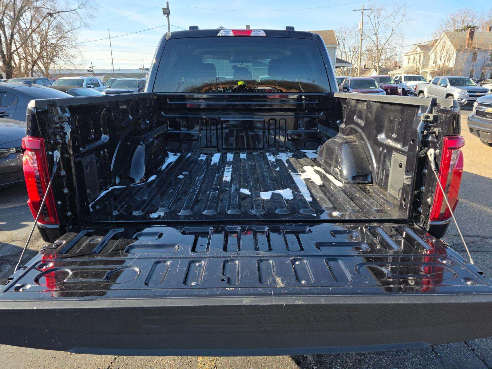 2025 Ford F-150 XLT AWD