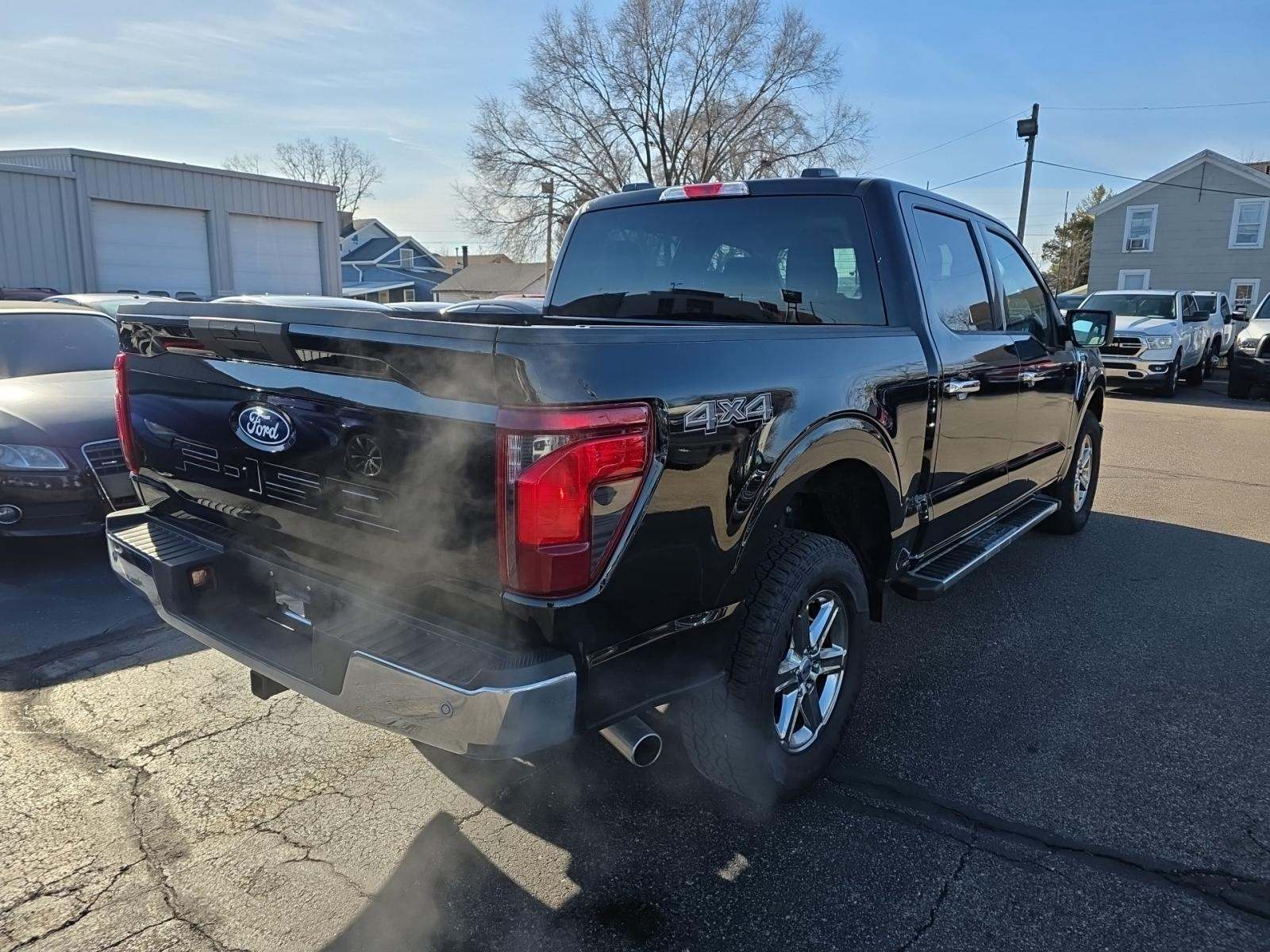 2025 Ford F-150 XLT AWD