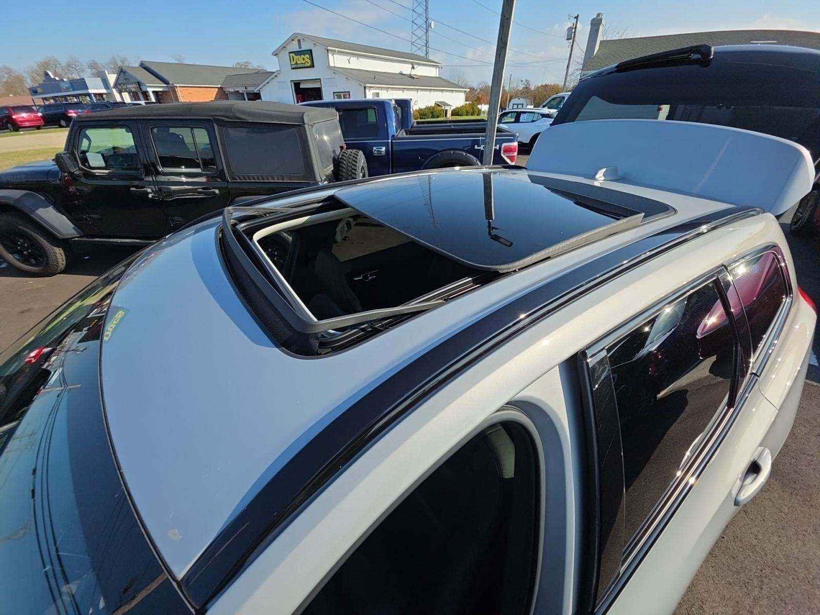 2024 Volvo XC60 Recharge T8 Plus AWD