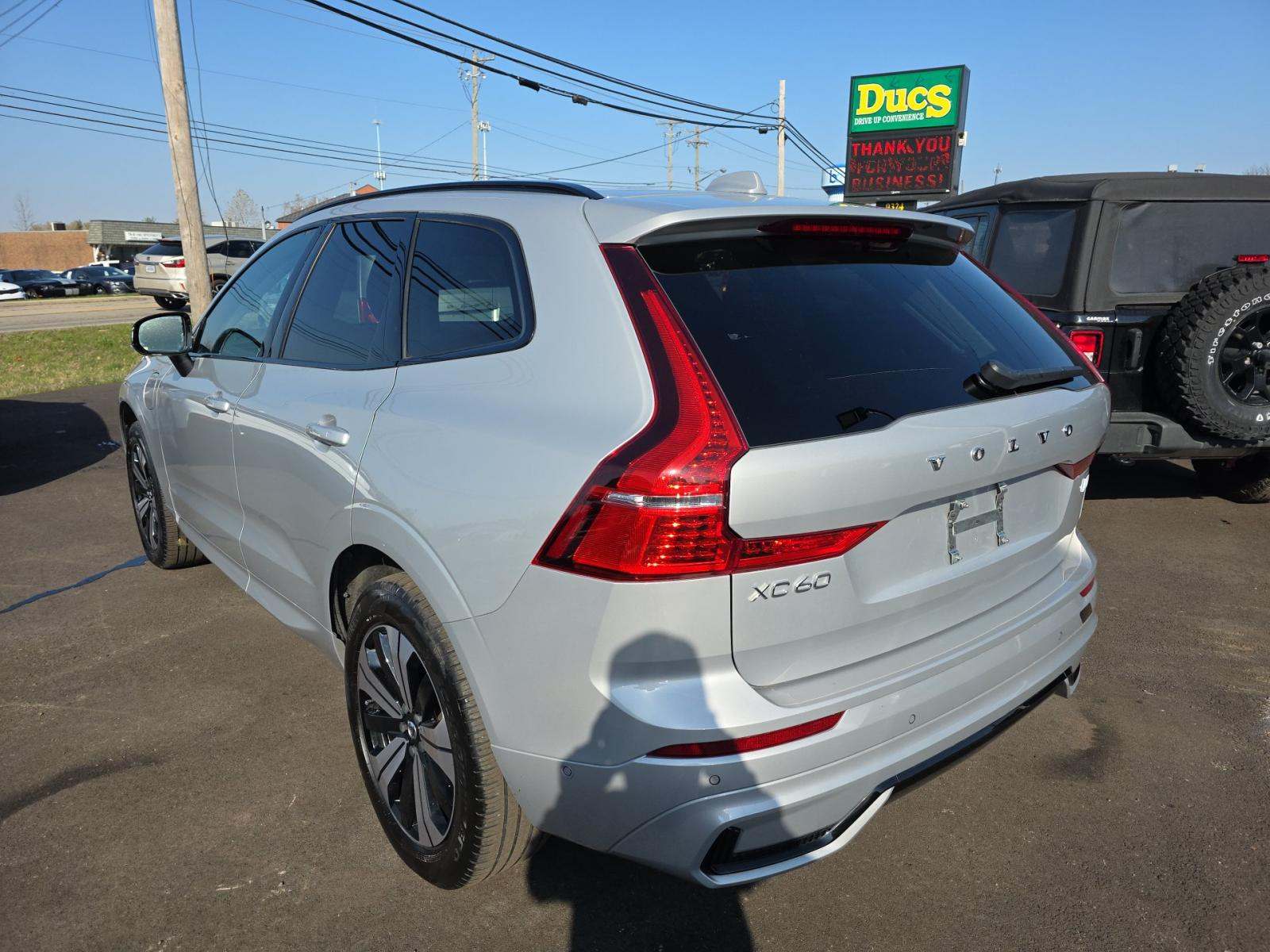 2024 Volvo XC60 Recharge T8 Plus AWD