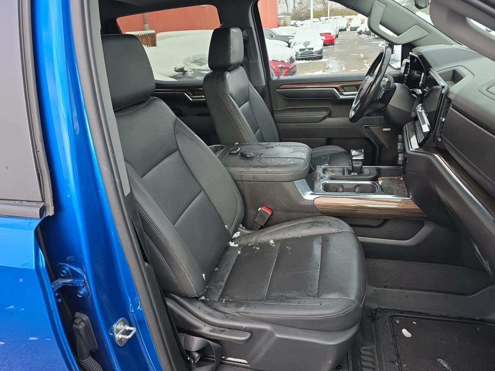 2023 Chevrolet Silverado 1500 RST AWD