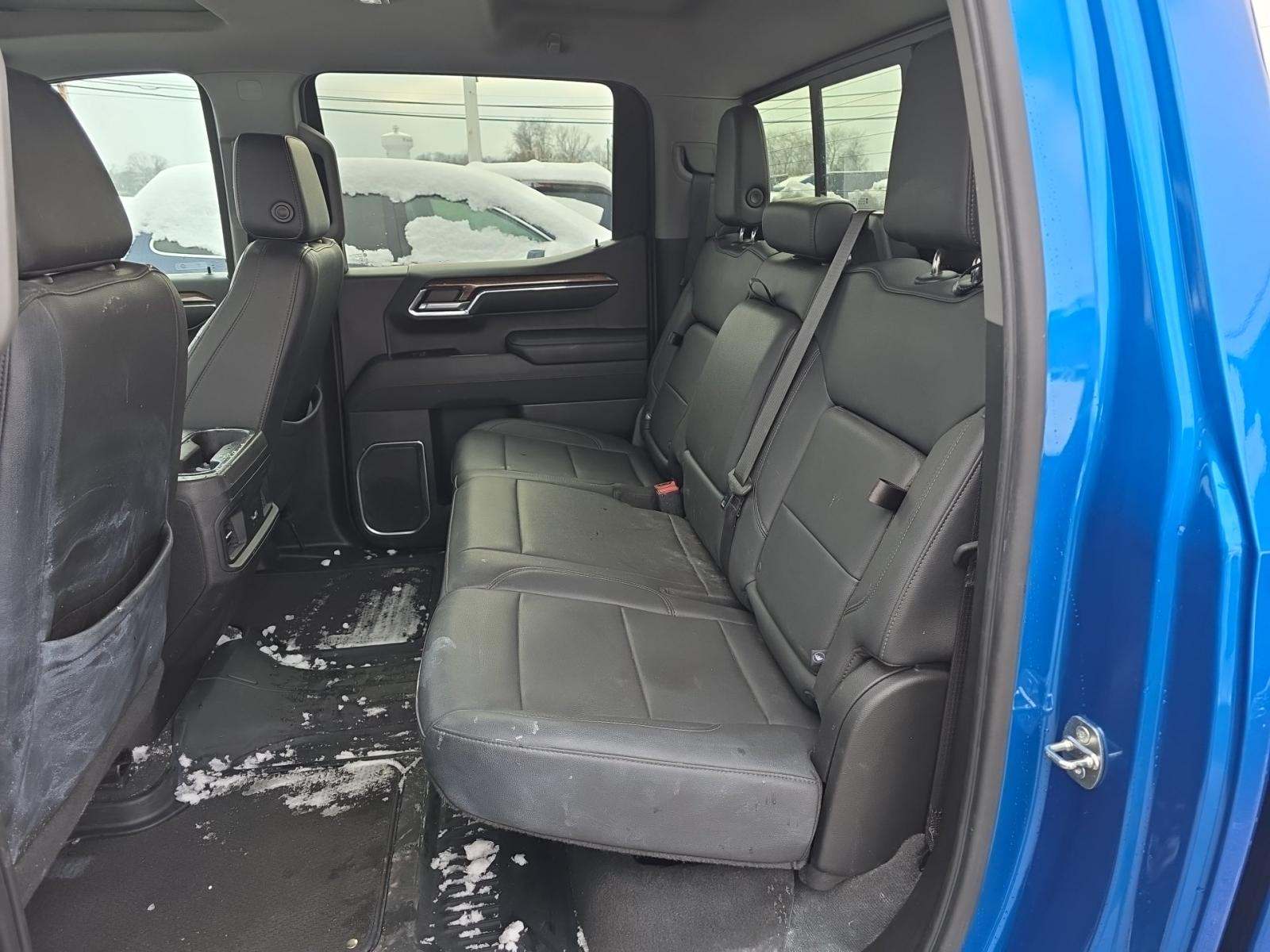 2023 Chevrolet Silverado 1500 RST AWD