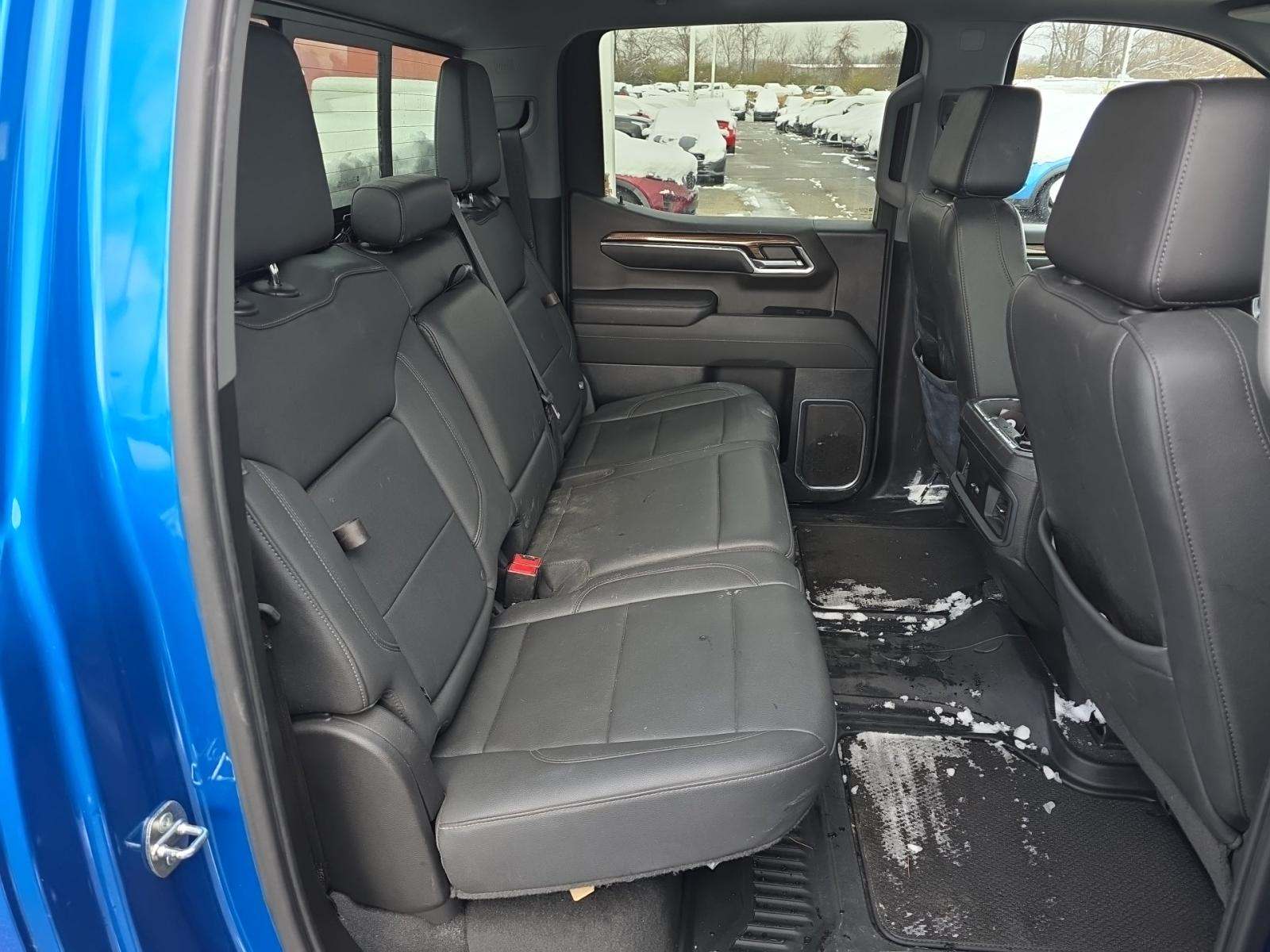 2023 Chevrolet Silverado 1500 RST AWD