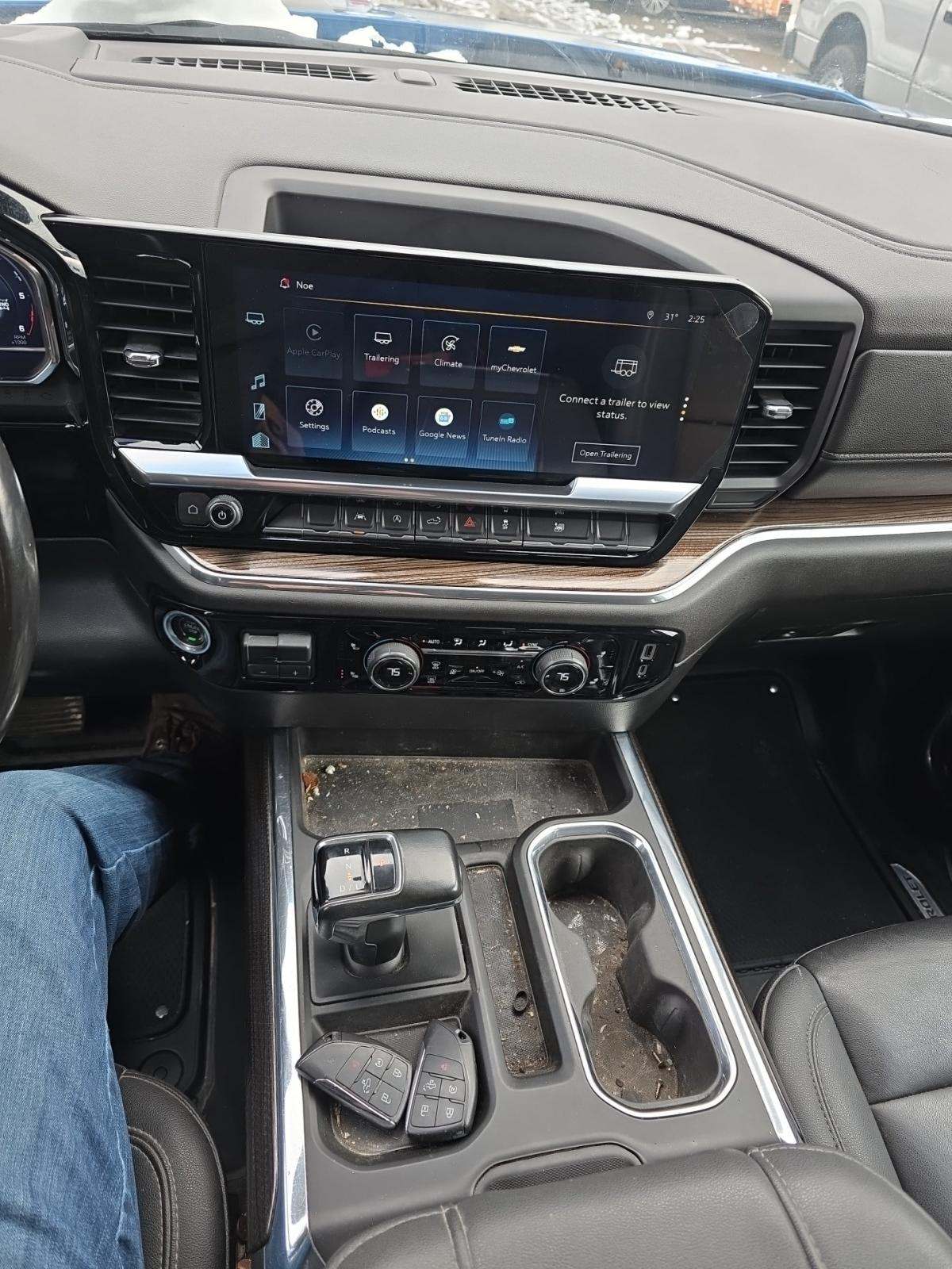 2023 Chevrolet Silverado 1500 RST AWD