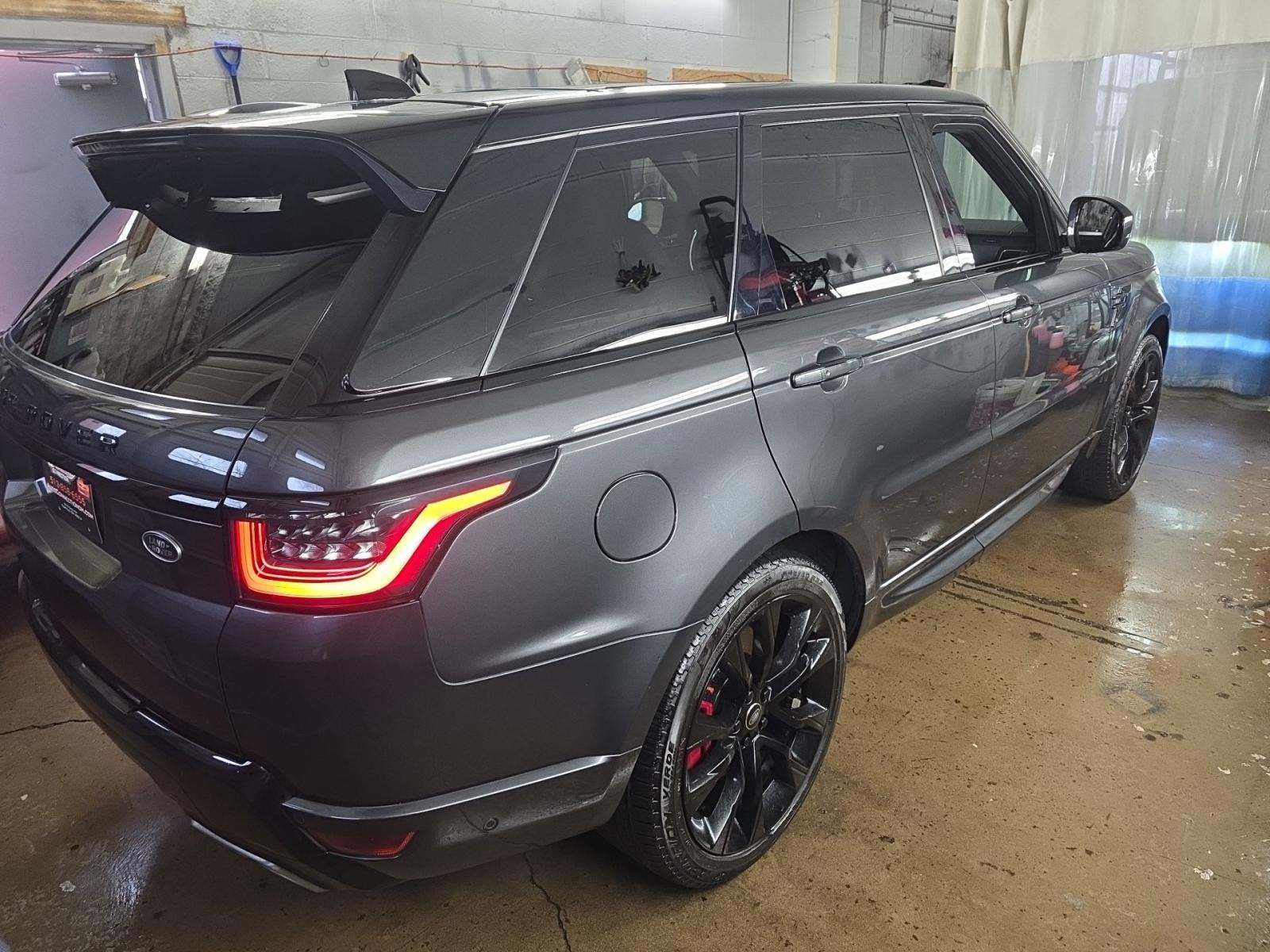 2021 Land Rover Range Rover Sport HST AWD