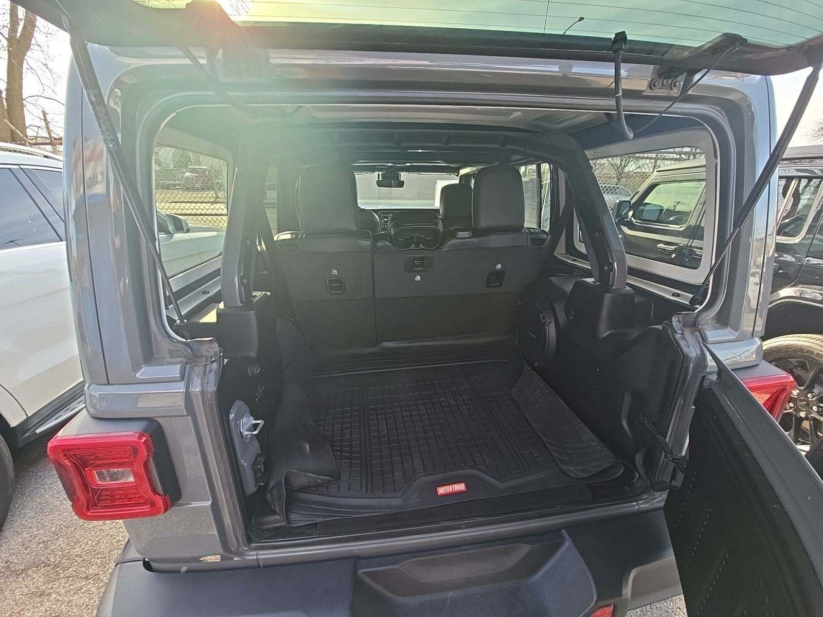 2021 Jeep Wrangler Unlimited Sahara Altitude Edition AWD