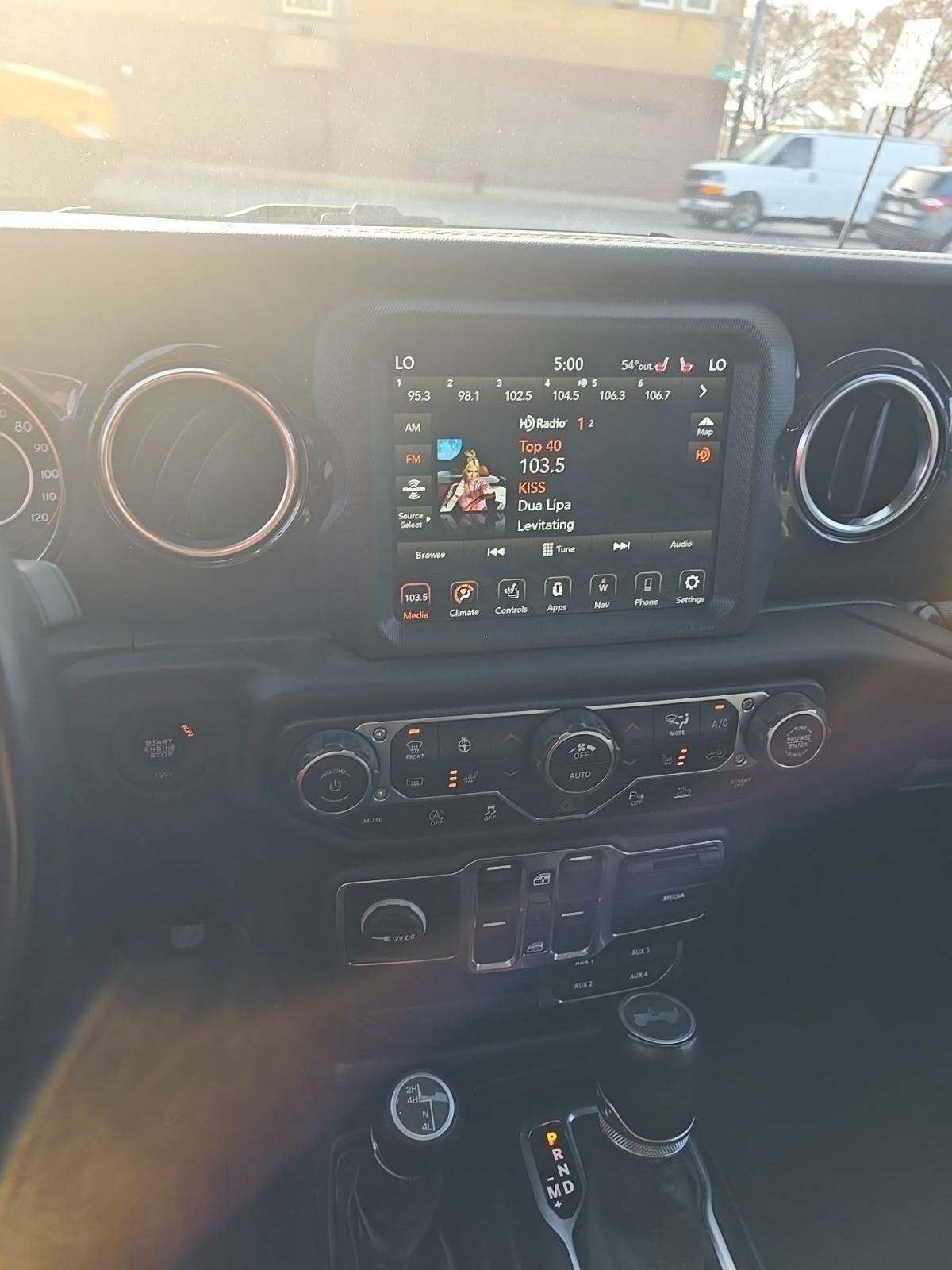 2021 Jeep Wrangler Unlimited Sahara Altitude Edition AWD