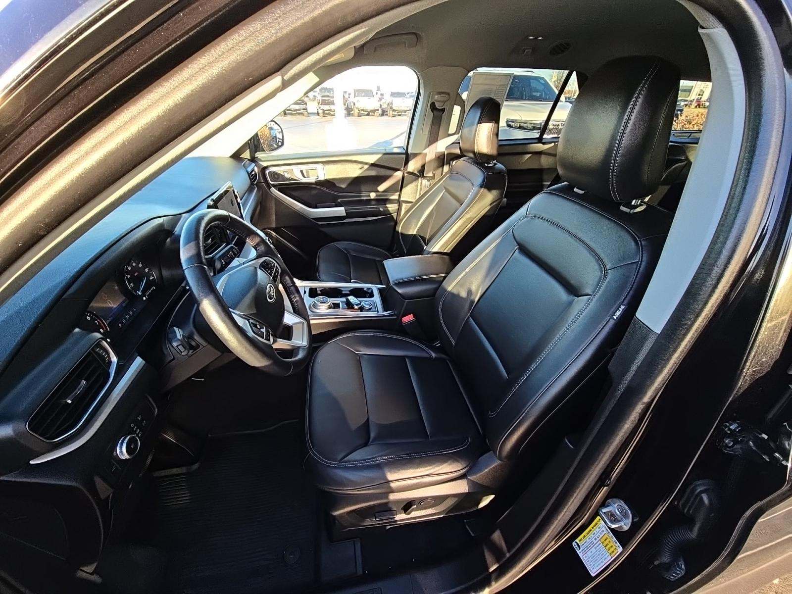 2022 Ford Explorer XLT AWD