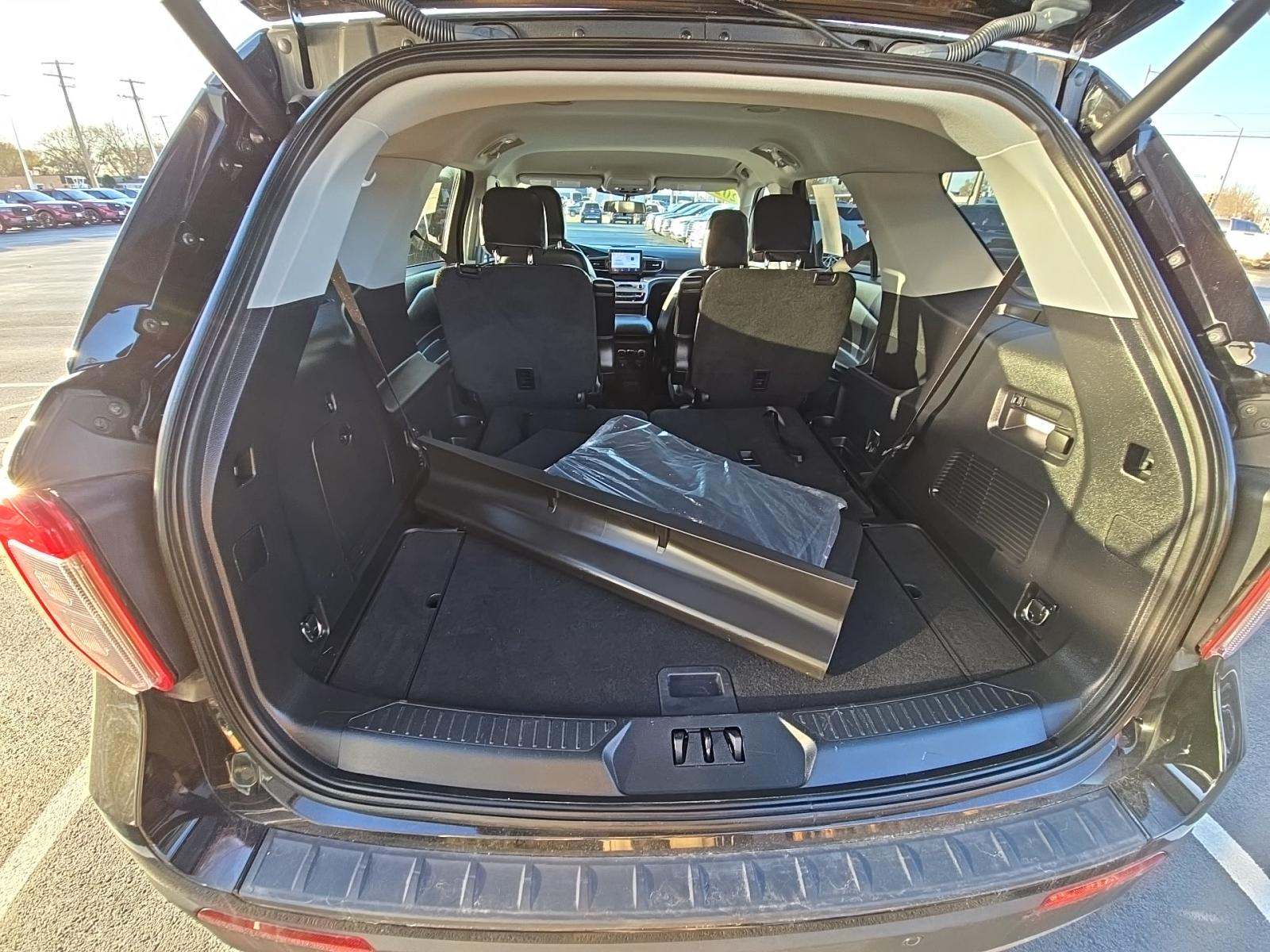 2022 Ford Explorer XLT AWD