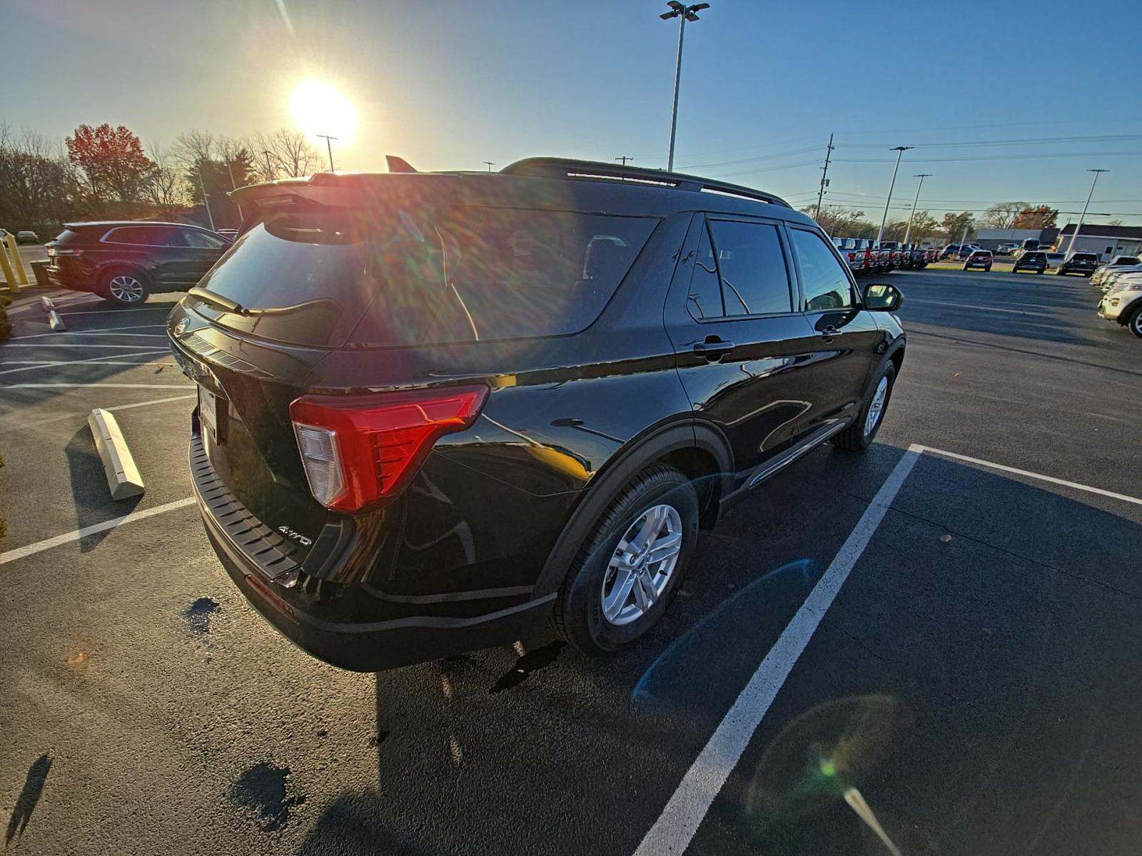 2022 Ford Explorer XLT AWD