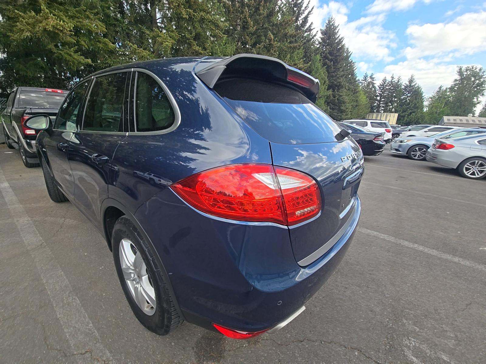 PORSCHE CAYENNE - 2