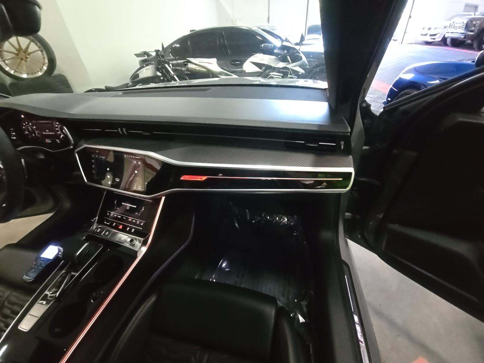 2022 Audi RS 6 Base AWD