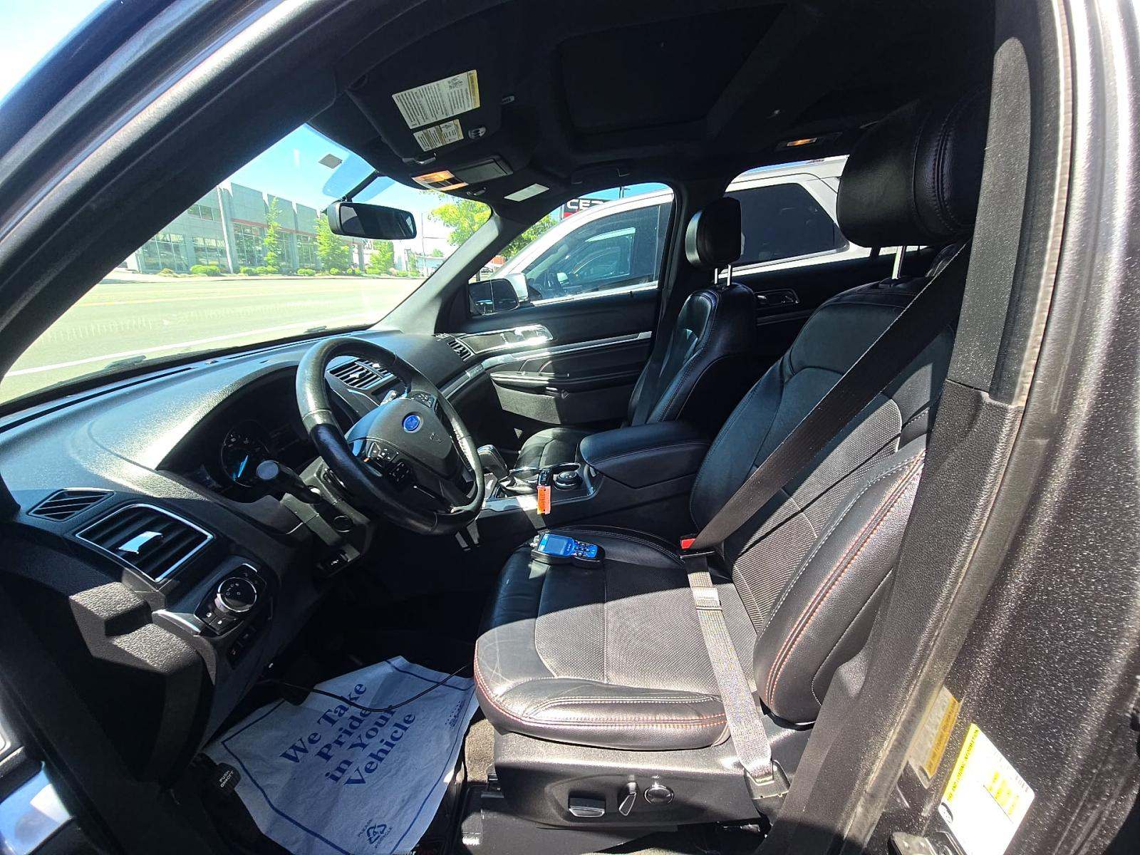FORD EXPLORER - 6