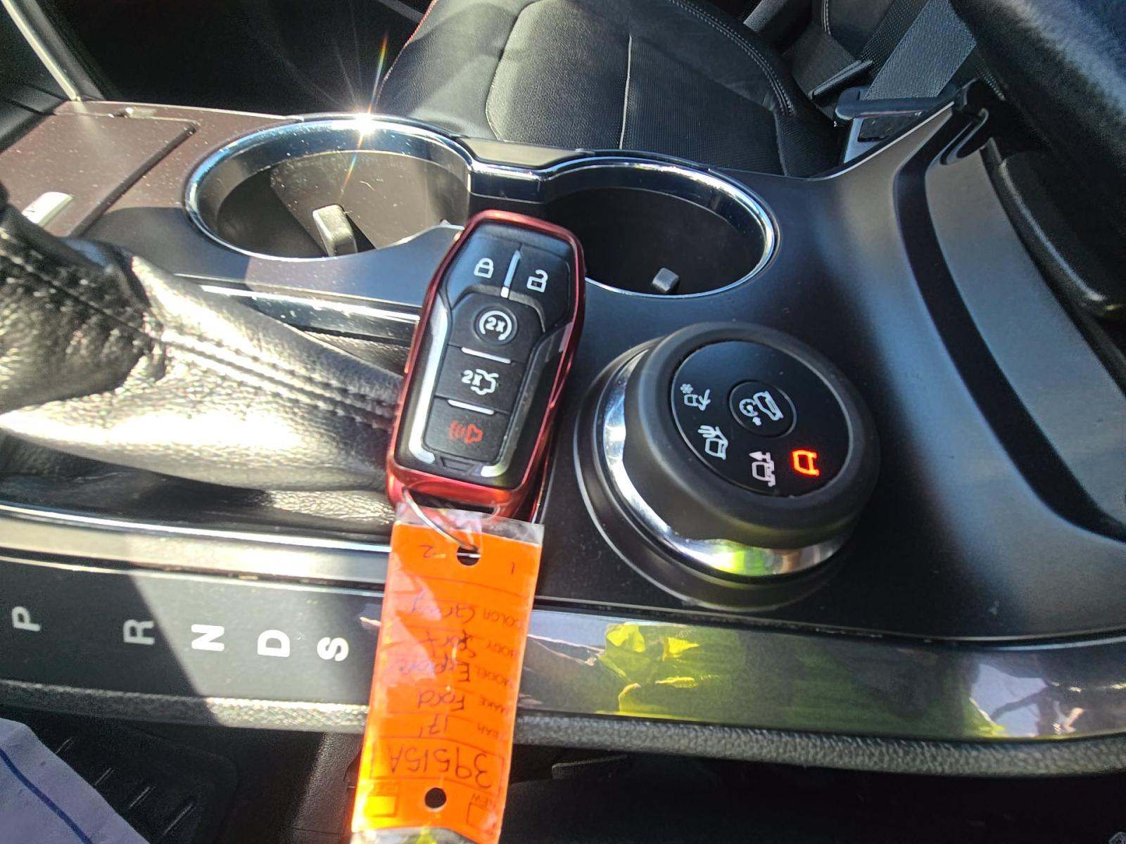 FORD EXPLORER - 8