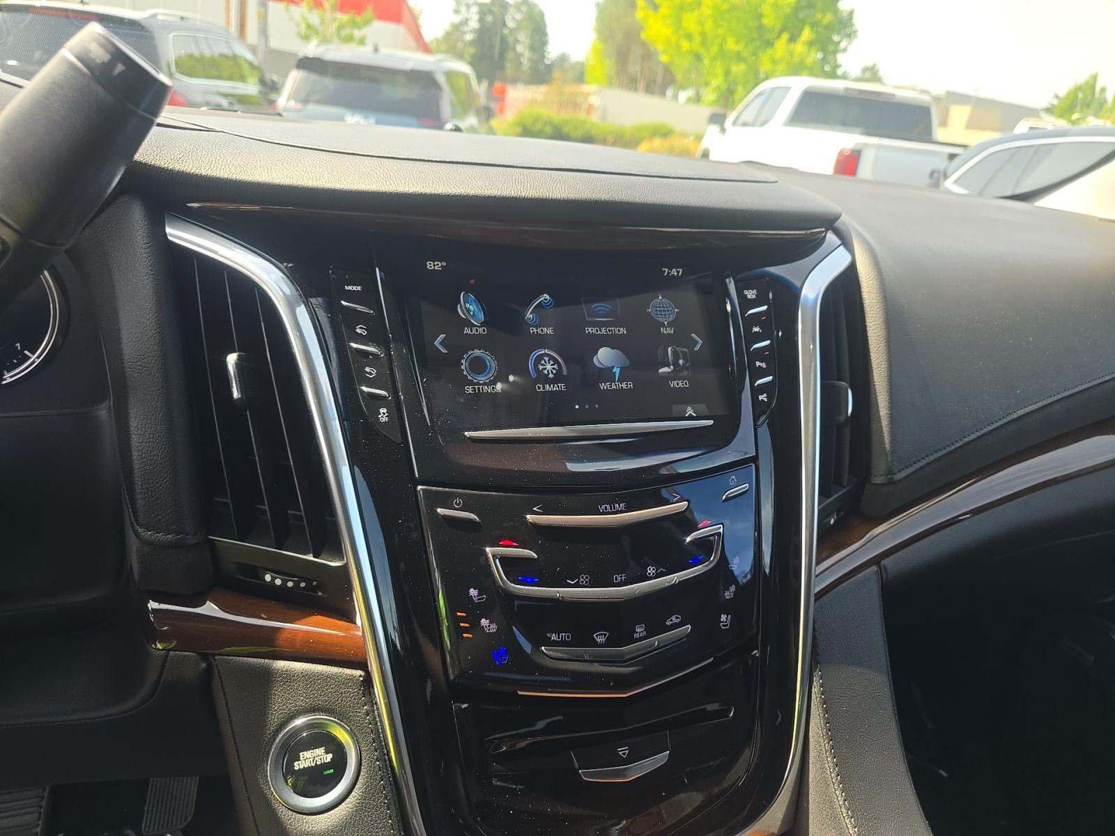 2018 Cadillac Escalade ESV Premium Luxury AWD