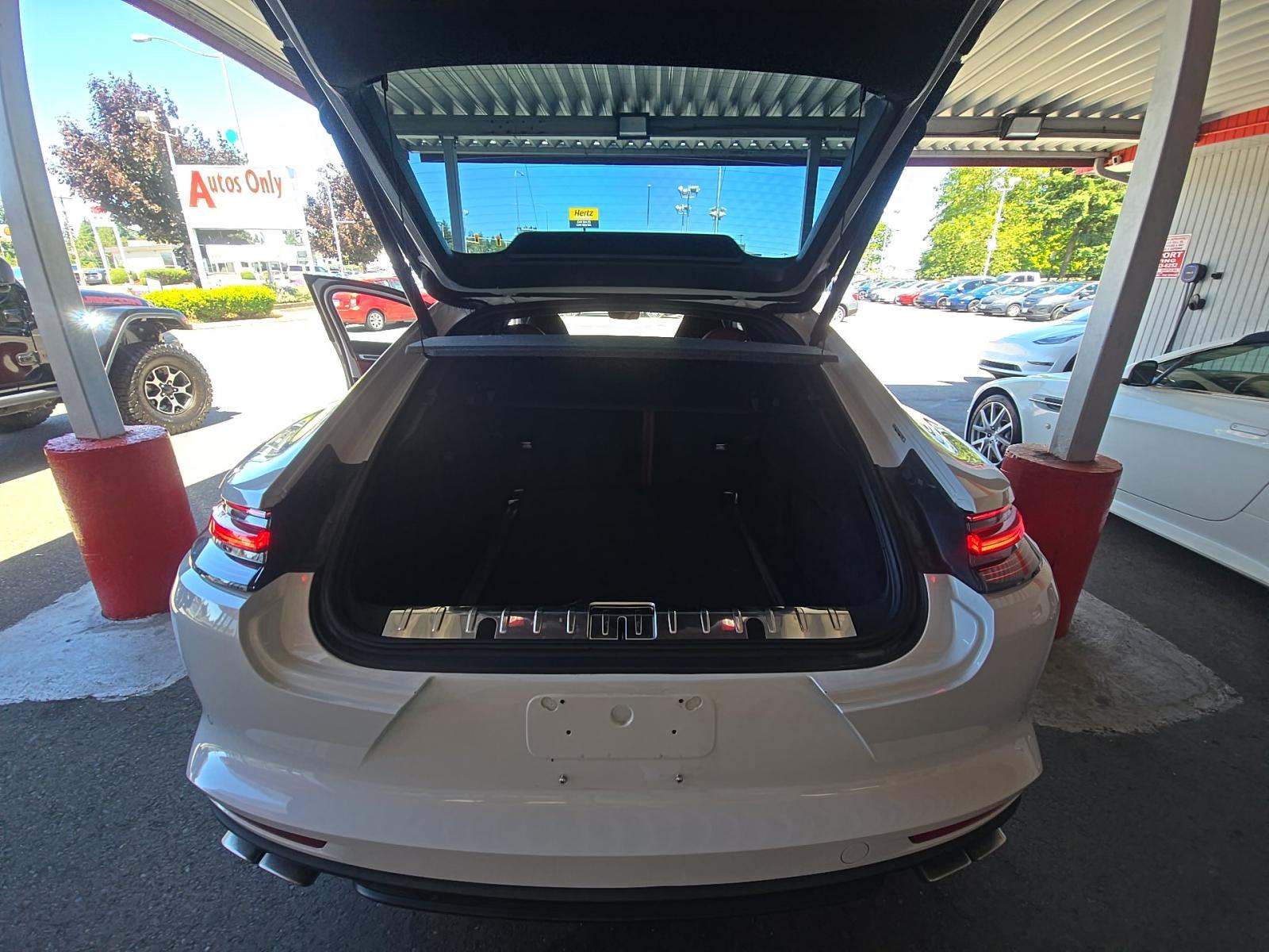 2018 Porsche Panamera E-Hybrid Turbo S AWD