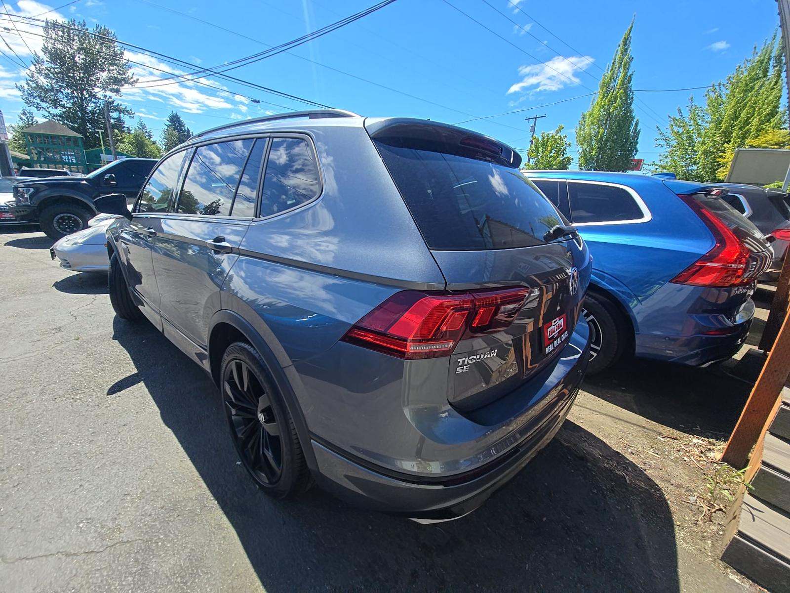 2020 Volkswagen Tiguan 2.0T SE R-Line Black AWD