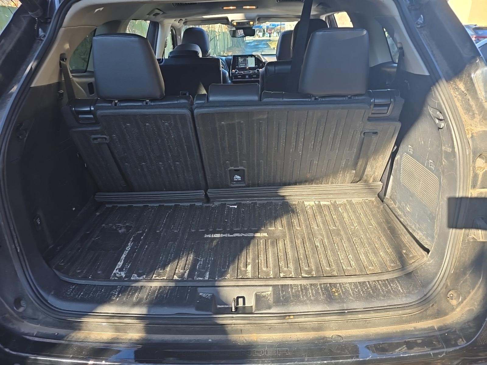 2022 Toyota Highlander Hybrid Limited AWD