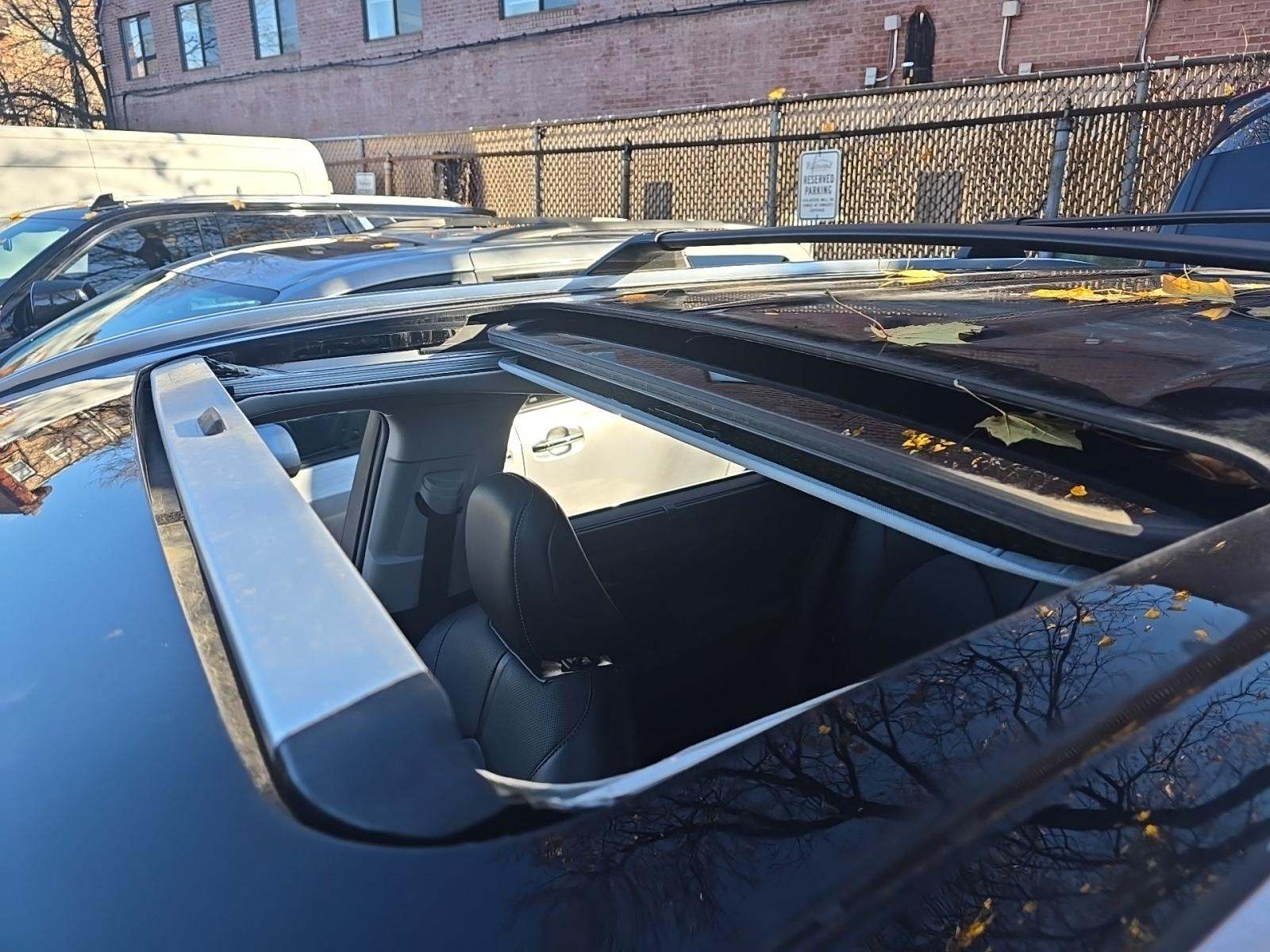 2022 Toyota Highlander Hybrid Limited AWD