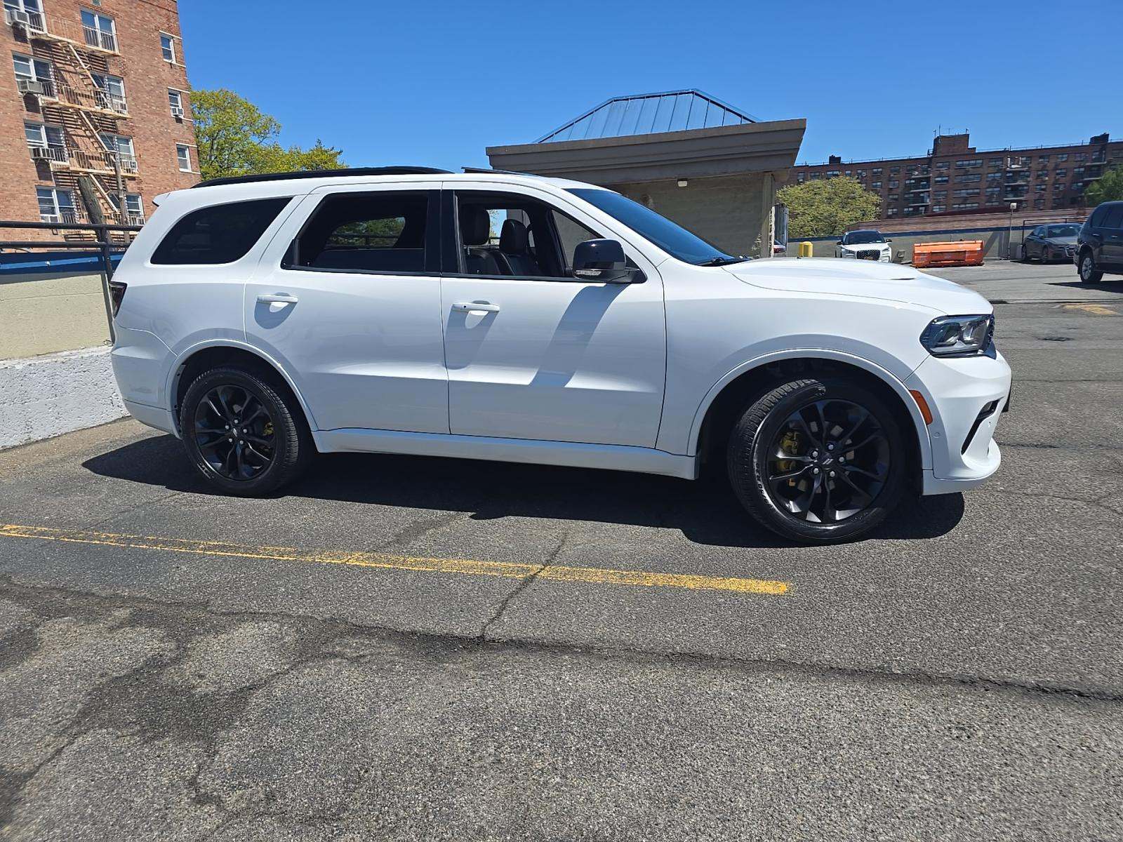 DODGE CHALLENGER - 4