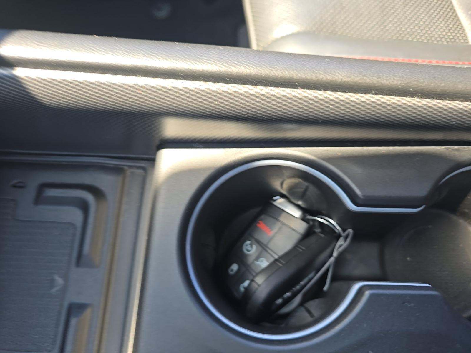 DODGE CHALLENGER - 8