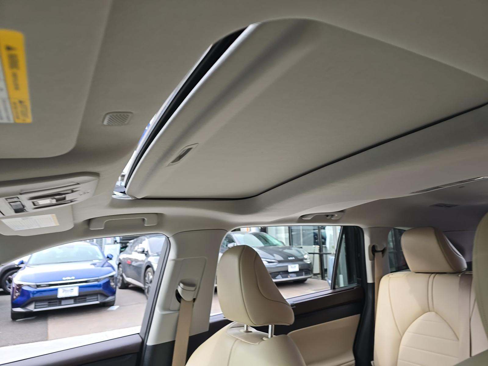 2022 Toyota Highlander XLE AWD