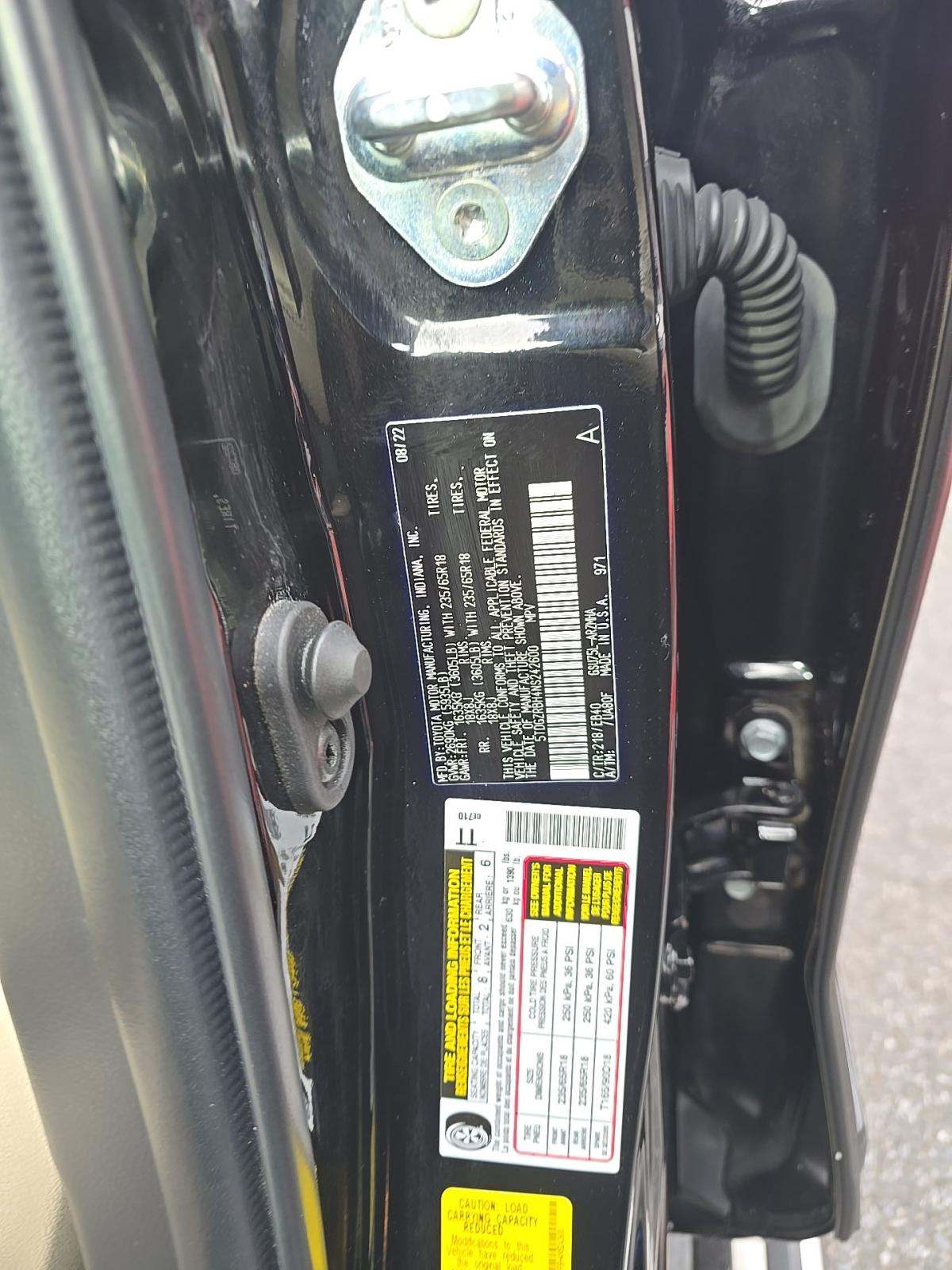 2022 Toyota Highlander XLE AWD