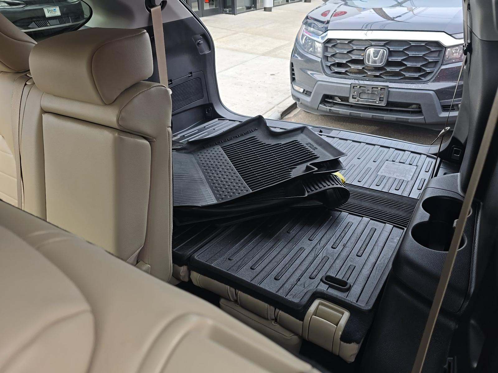 2022 Toyota Highlander XLE AWD