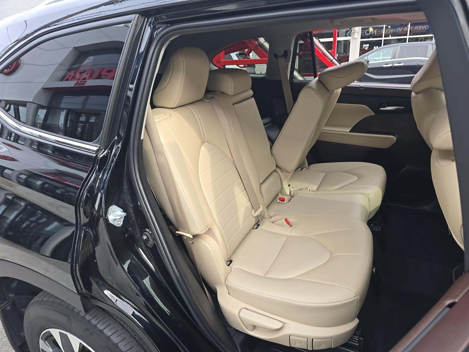 2022 Toyota Highlander XLE AWD