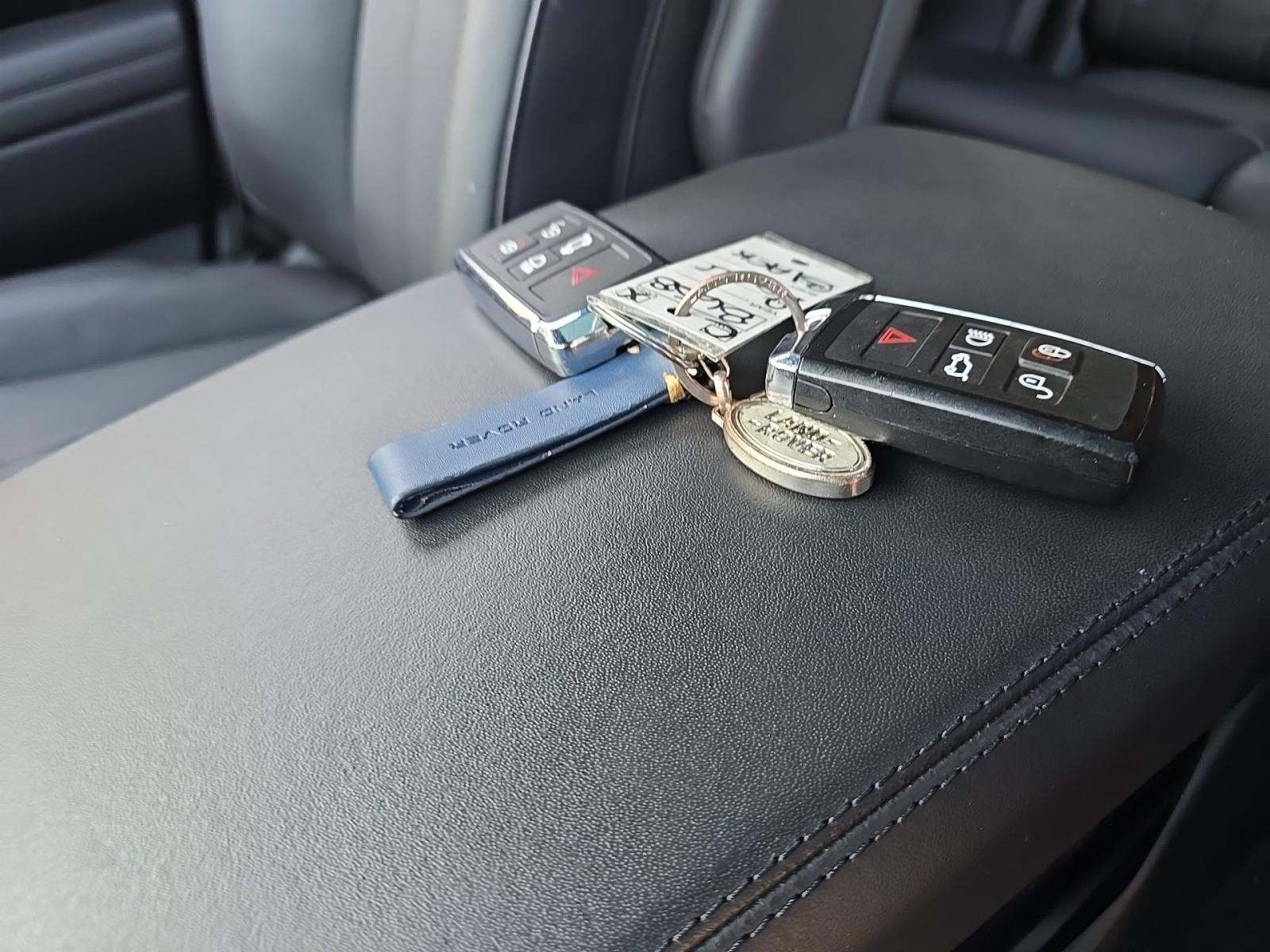 2023 Land Rover Range Rover SE AWD