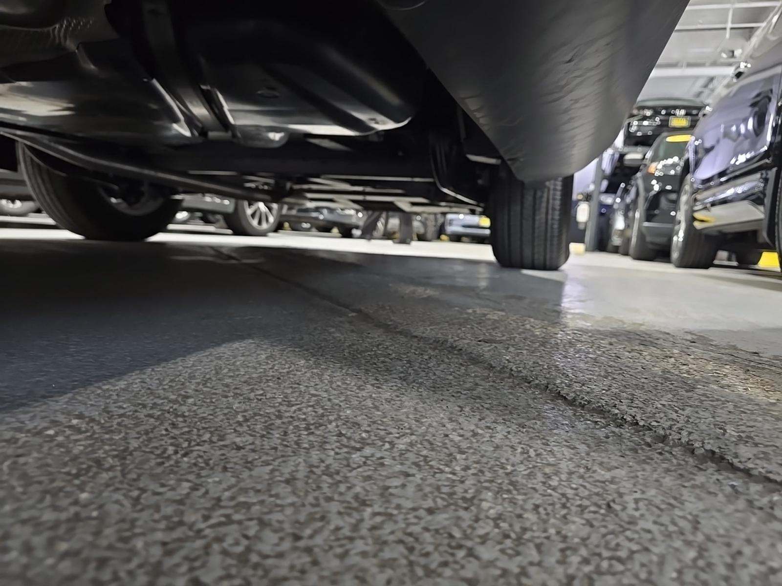 2025 Toyota Sienna LE FWD