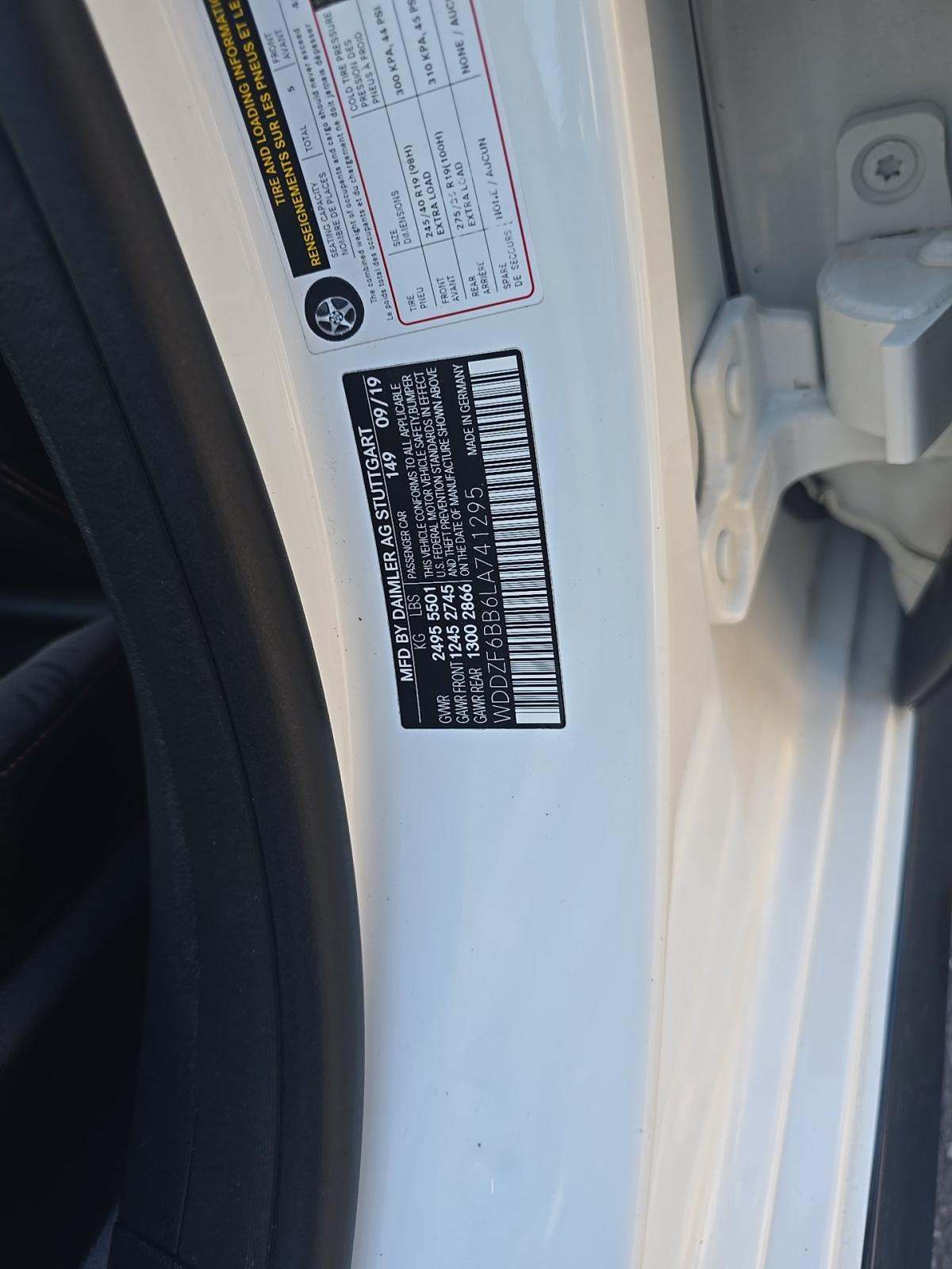 MERCEDES-BENZ E-CLASS - 5