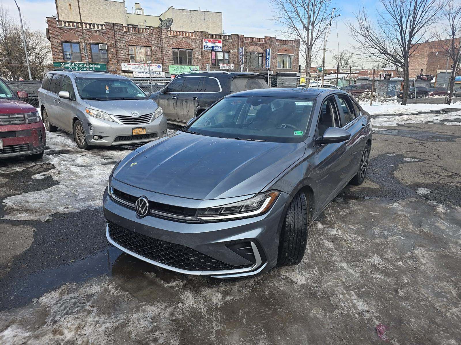 2025 Volkswagen Jetta 1.5T SE FWD