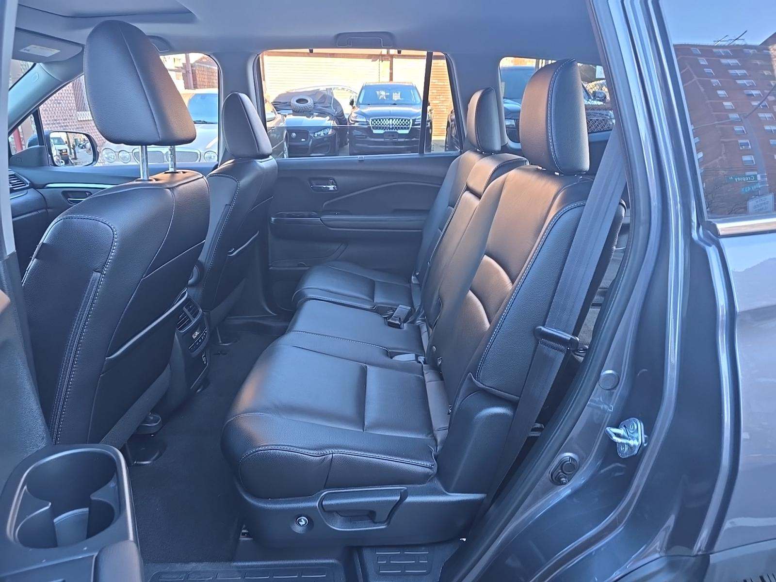 2022 Honda Pilot Special Edition AWD