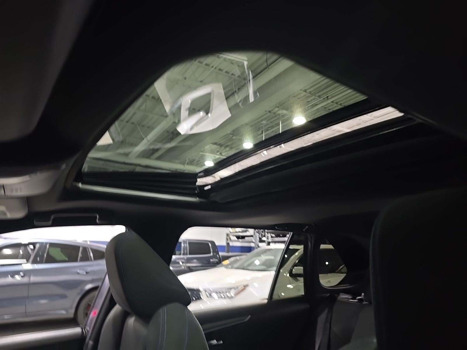 2022 Toyota RAV4 Hybrid SE AWD