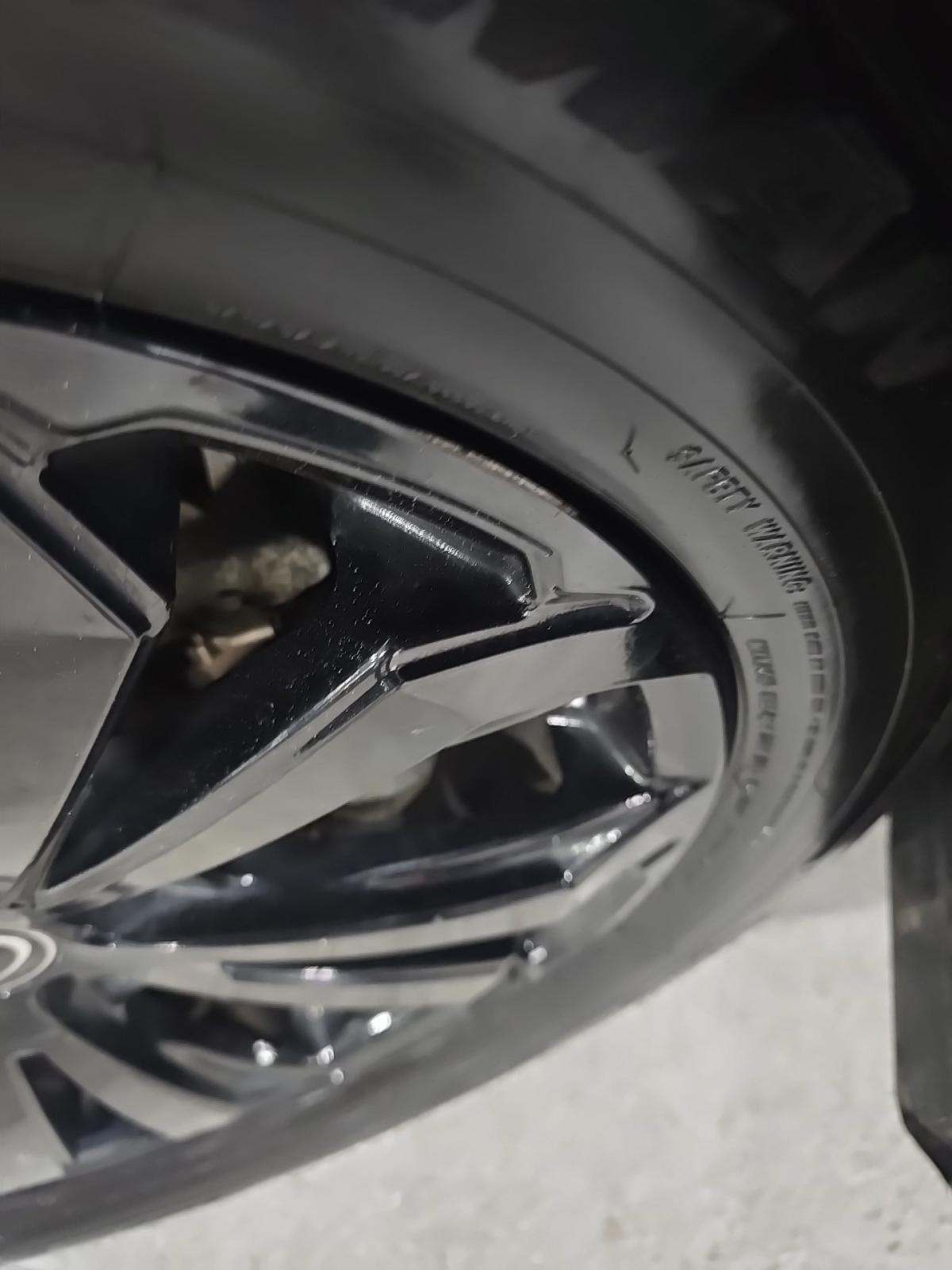 2022 Toyota RAV4 Hybrid SE AWD