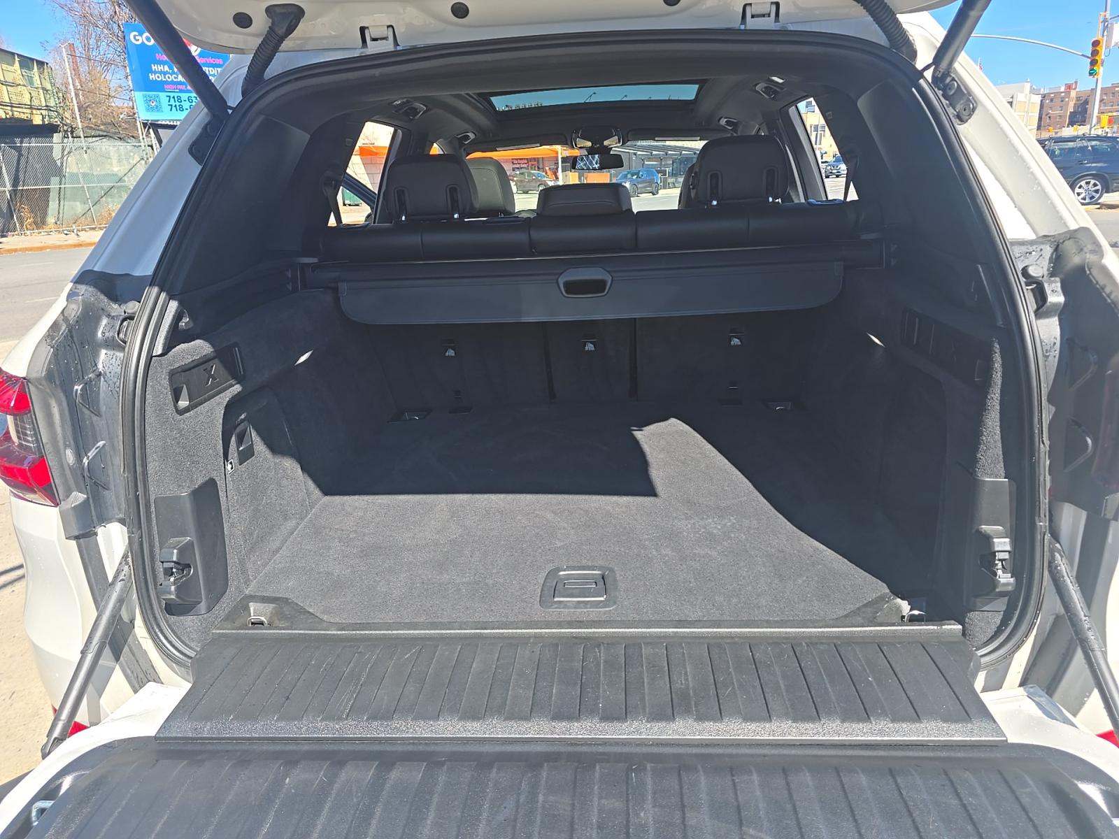 2023 BMW X5 xDrive40i AWD