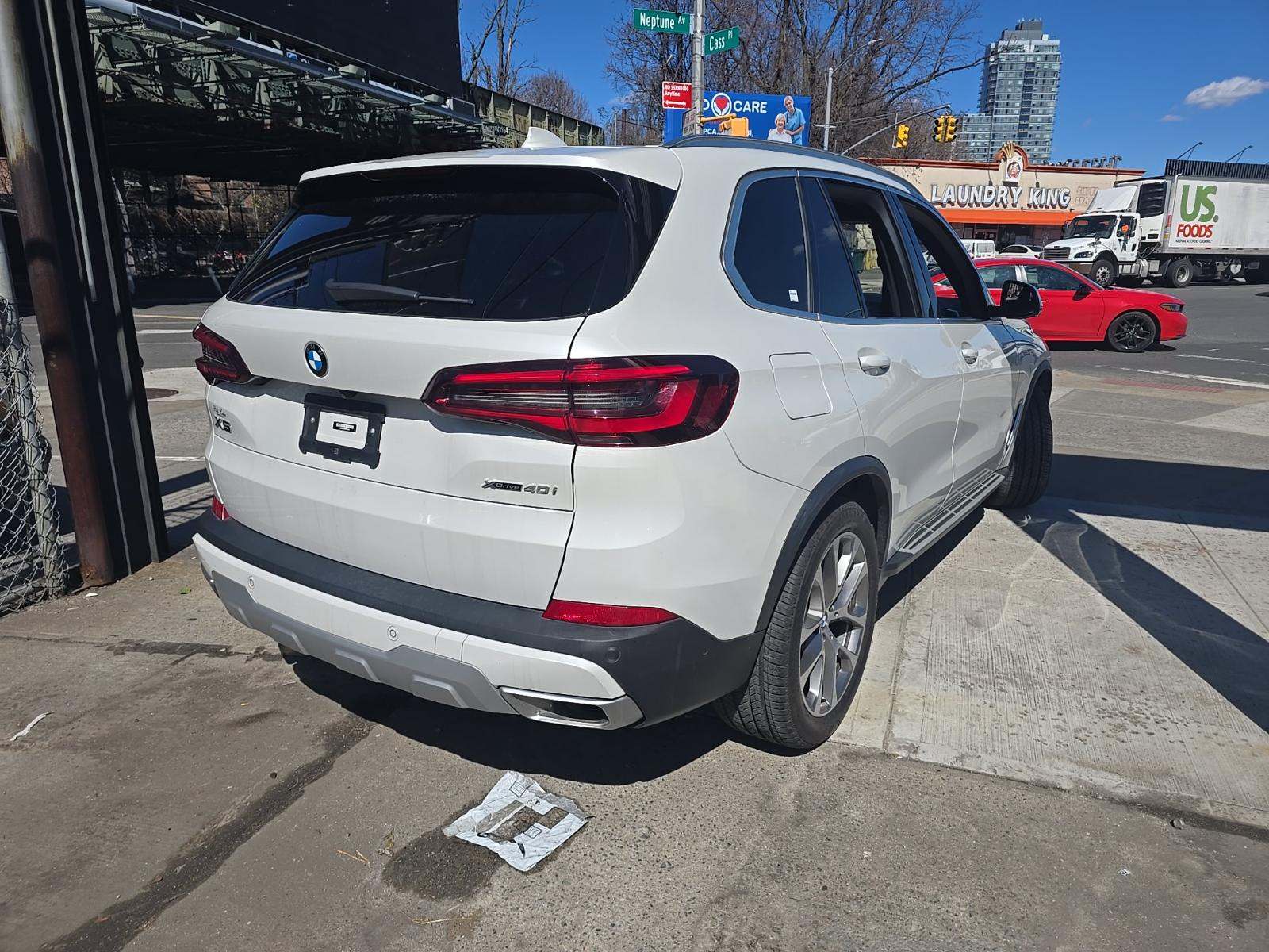 2023 BMW X5 xDrive40i AWD