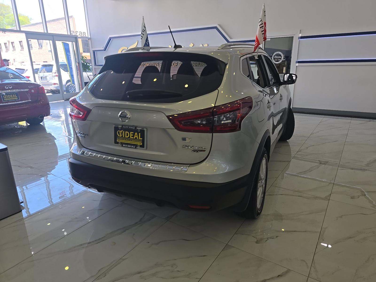 NISSAN ROGUE SPORT - 3