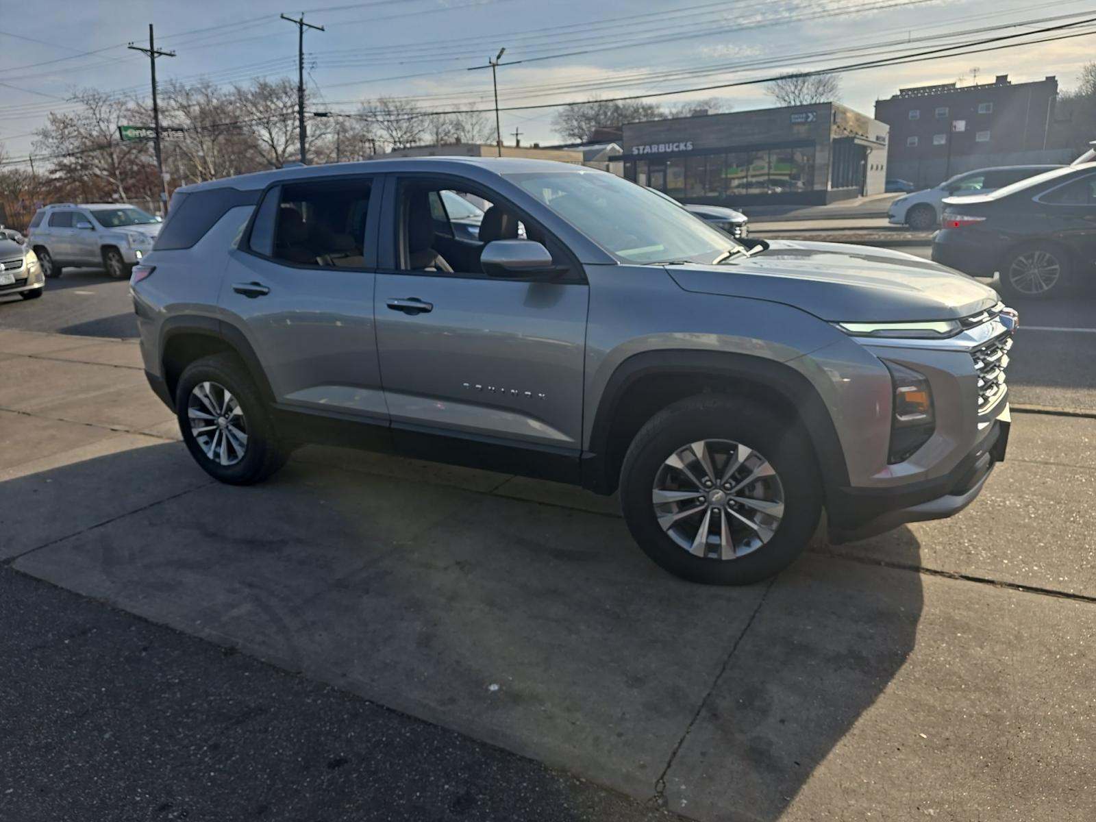 2025 Chevrolet Equinox LT FWD
