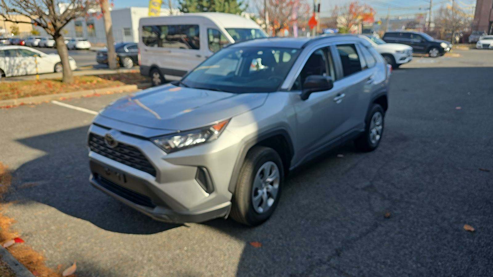 2021 Toyota RAV4 LE