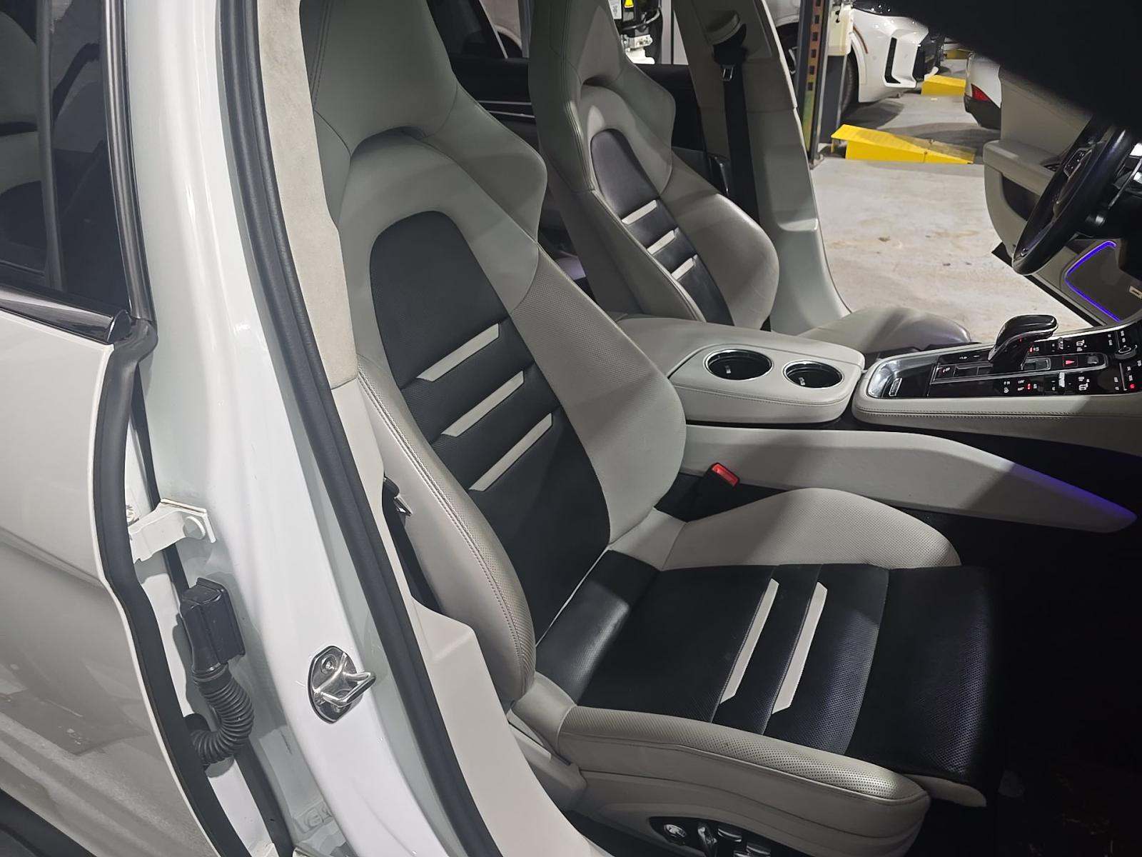 2019 Porsche Panamera GTS AWD