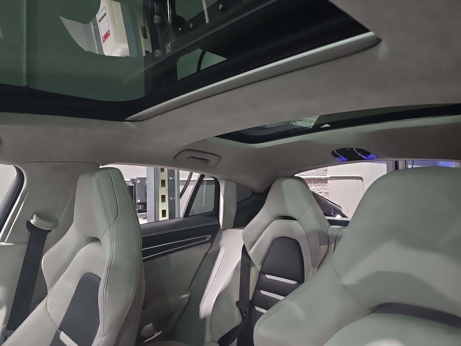 2019 Porsche Panamera GTS AWD