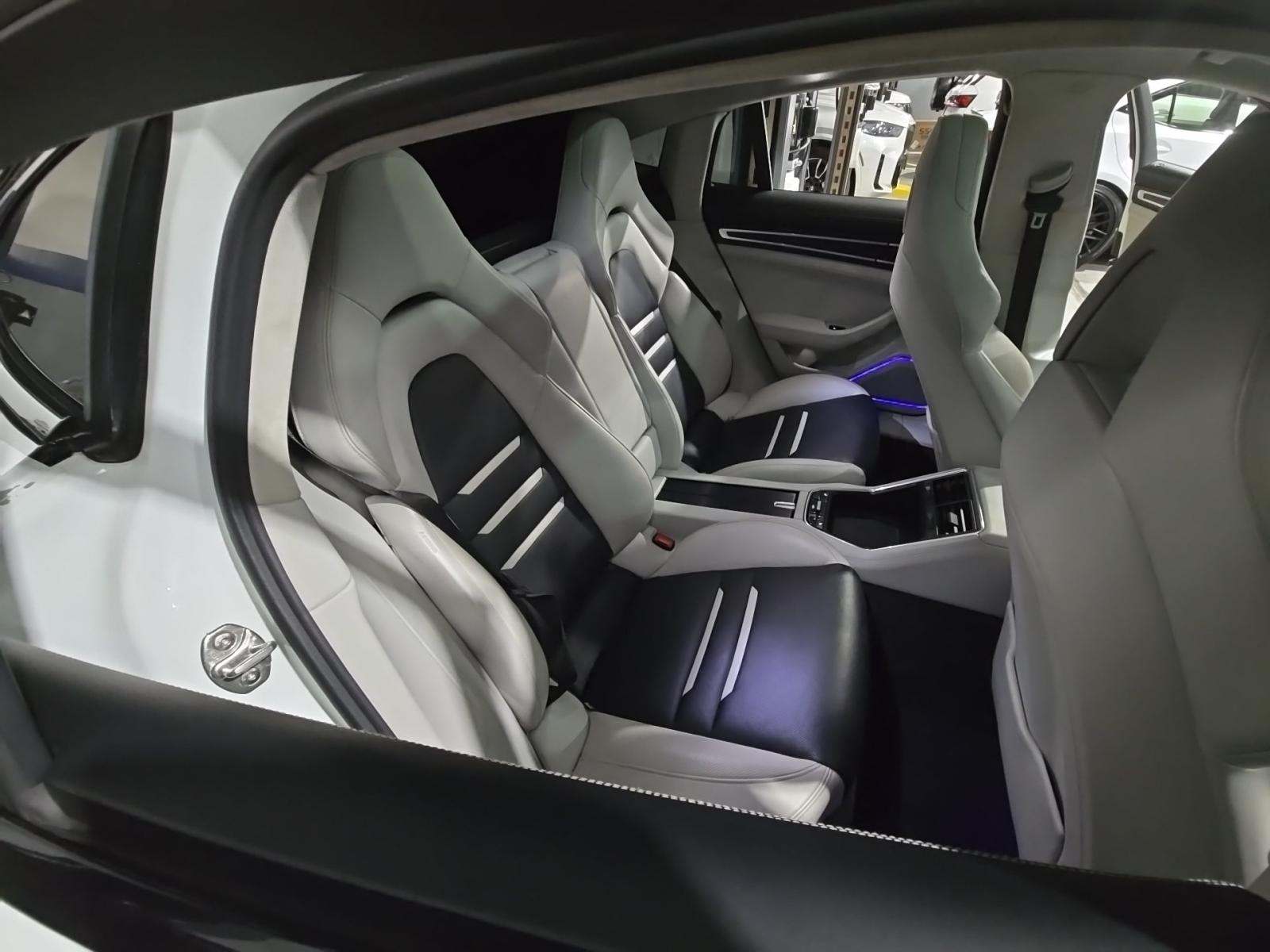 2019 Porsche Panamera GTS AWD