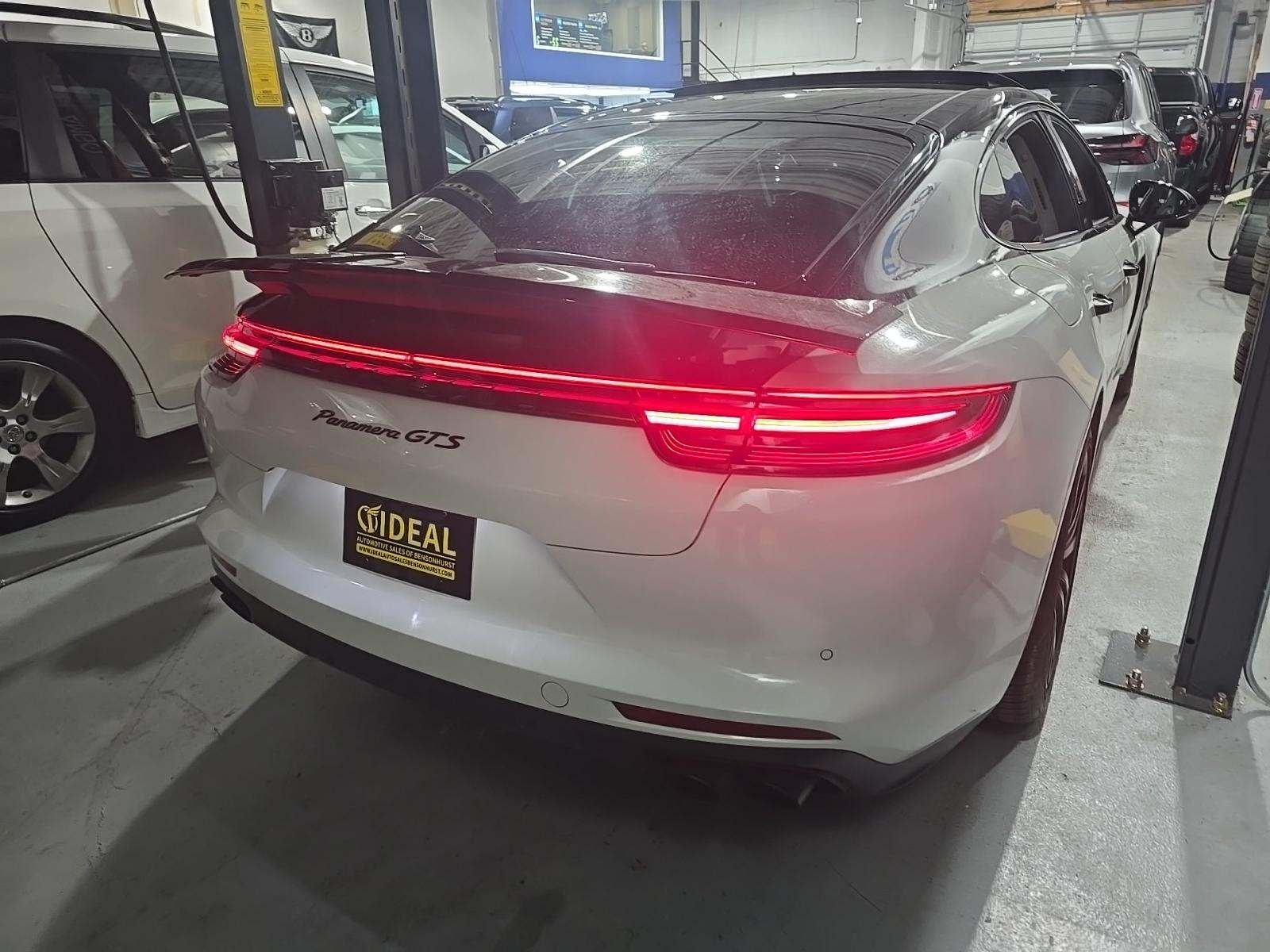 2019 Porsche Panamera GTS AWD